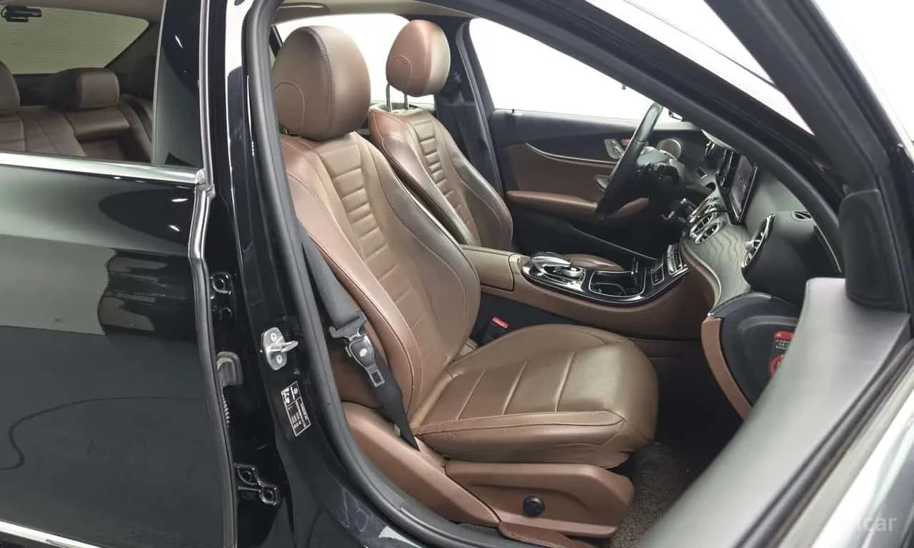 Mercedes-Benz E 220 * E220d Avantgarde * ЦЕНА ДО БГ, снимка 12 - Автомобили и джипове - 56680824