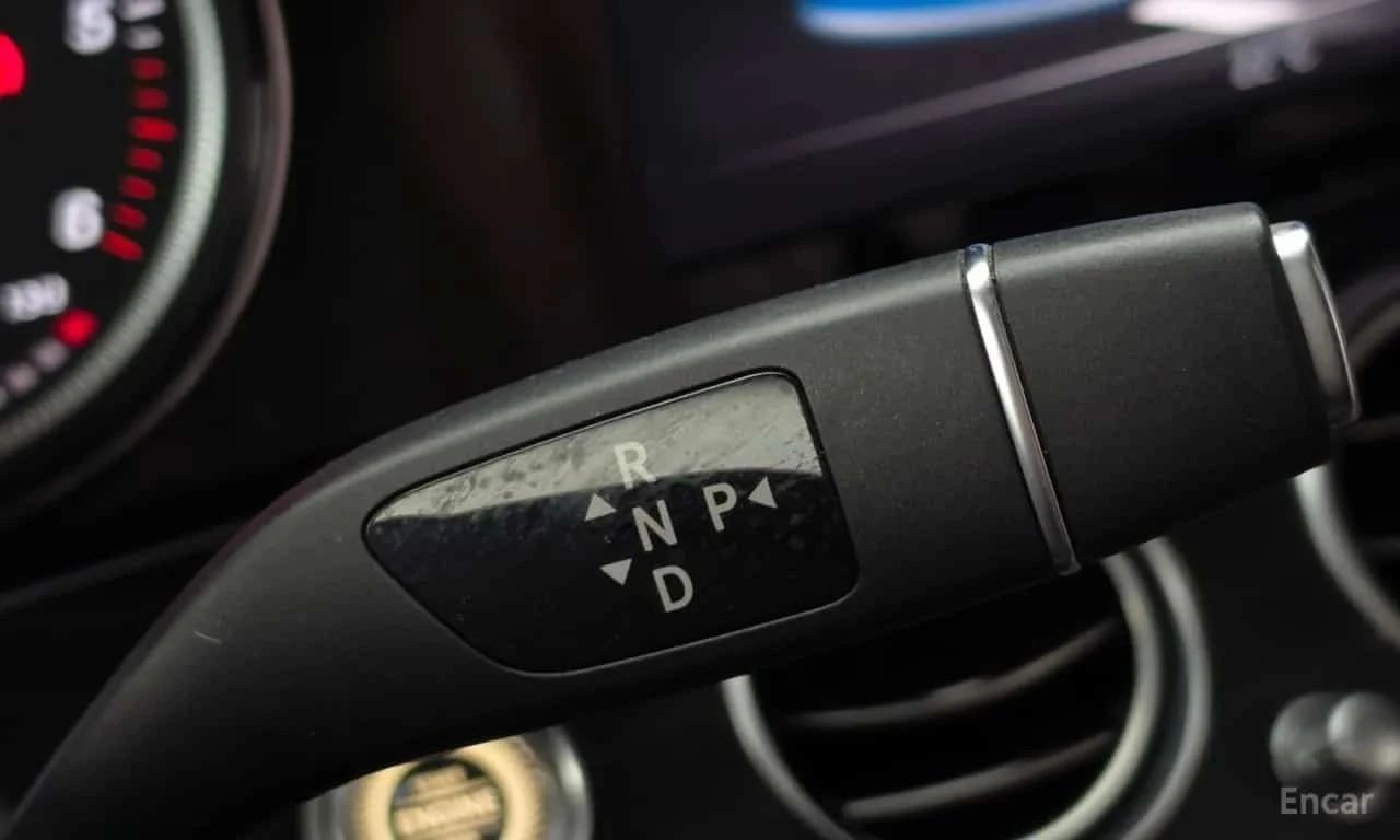 Mercedes-Benz E 220 * E220d Avantgarde * ЦЕНА ДО БГ, снимка 9 - Автомобили и джипове - 56680824