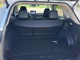 Toyota Rav4 HYBRID LIMITED * 360 CAMERA * BLIND SPOT * AWD * , снимка 15