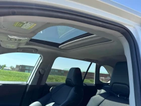 Toyota Rav4 HYBRID LIMITED * 360 CAMERA * BLIND SPOT * AWD * , снимка 14