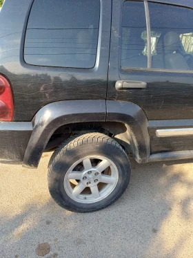 Jeep Cherokee | Mobile.bg    12