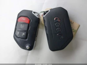 Jeep Wrangler 4XE 4X4 - 19480 € / 38099.57 лв. - 41455074 14