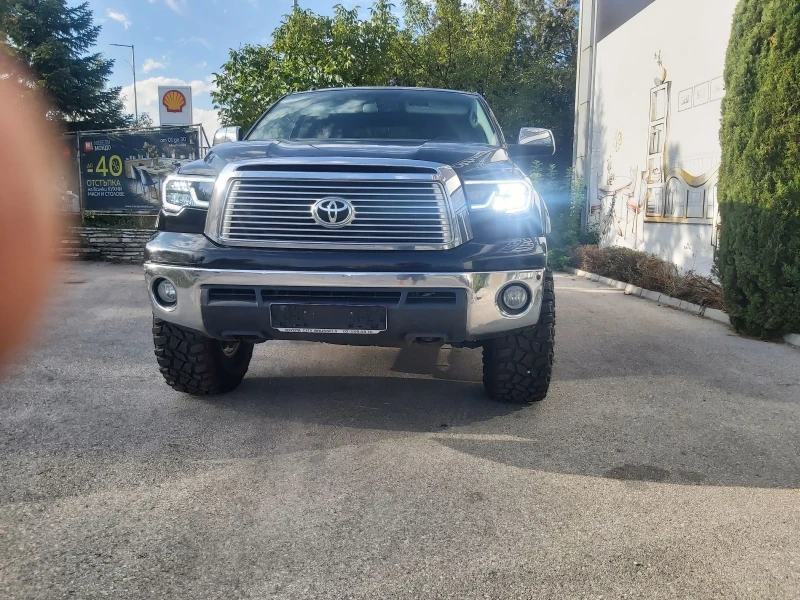 Toyota Tundra 5, 7 PLATINUM, снимка 2 - Автомобили и джипове - 47243497