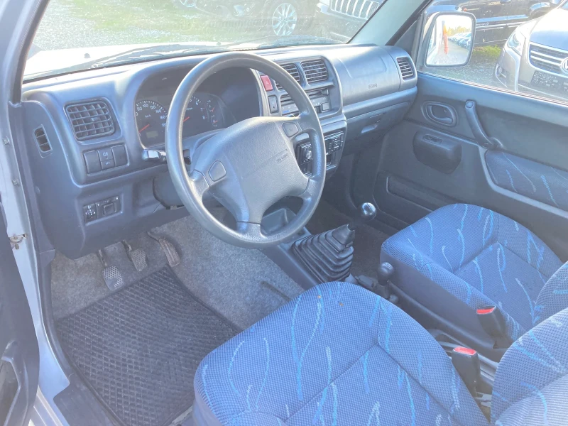 Suzuki Jimny 1.3, снимка 5 - Автомобили и джипове - 47542877