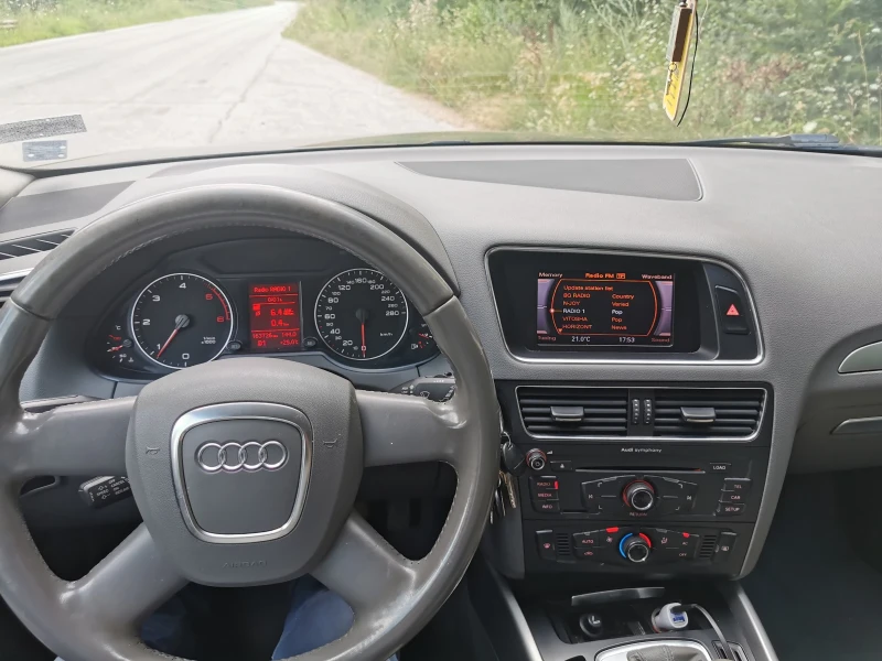 Audi Q5, снимка 9 - Автомобили и джипове - 48292471