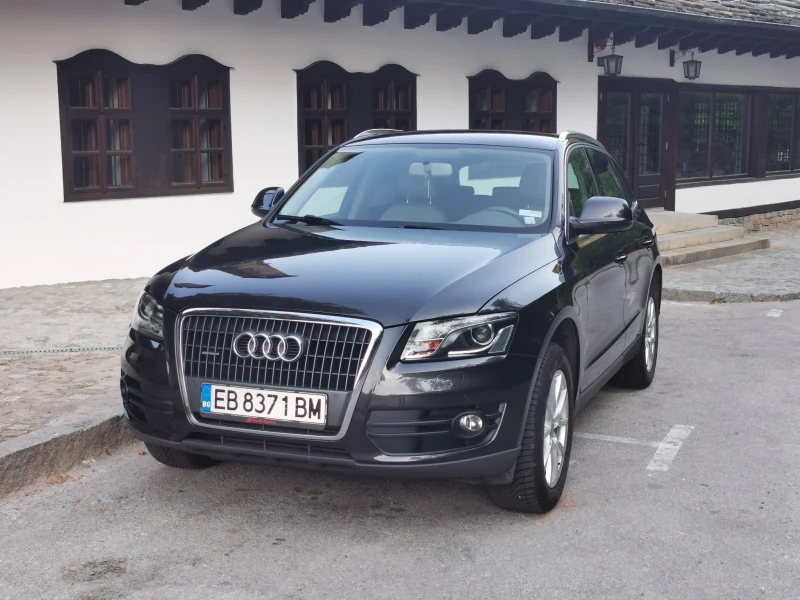 Audi Q5, снимка 1 - Автомобили и джипове - 48292471