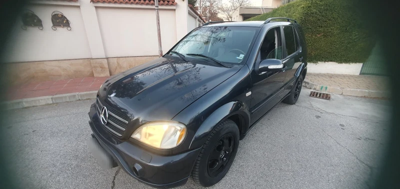 Mercedes-Benz ML 55 AMG, снимка 3 - Автомобили и джипове - 48119101