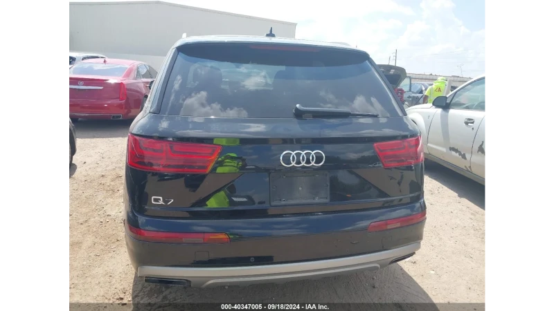 Audi Q7, снимка 5 - Автомобили и джипове - 48819270