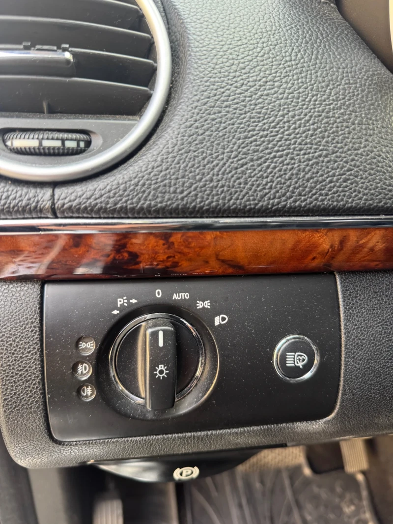 Mercedes-Benz GL 320 CDI 4MATIC, снимка 10 - Автомобили и джипове - 51688774