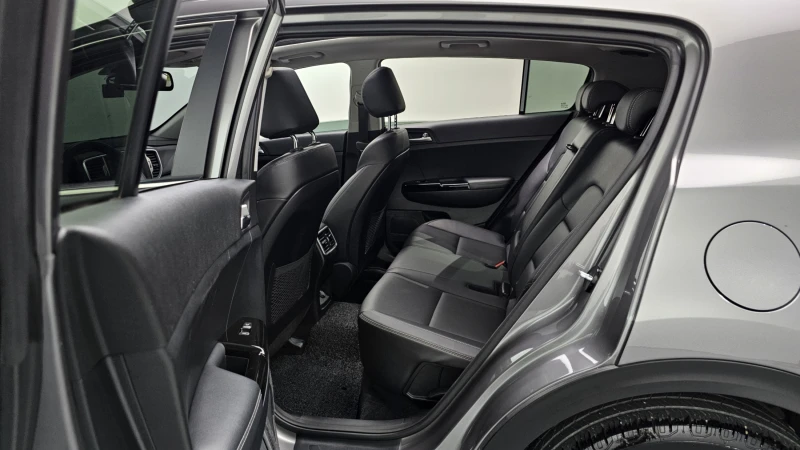Kia Sportage 2.0 2WD NOBLESSE PLUS autogeorge.com, снимка 11 - Автомобили и джипове - 52389360