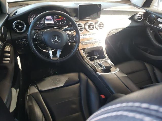 Mercedes-Benz GLC 300, снимка 8 - Автомобили и джипове - 48798277