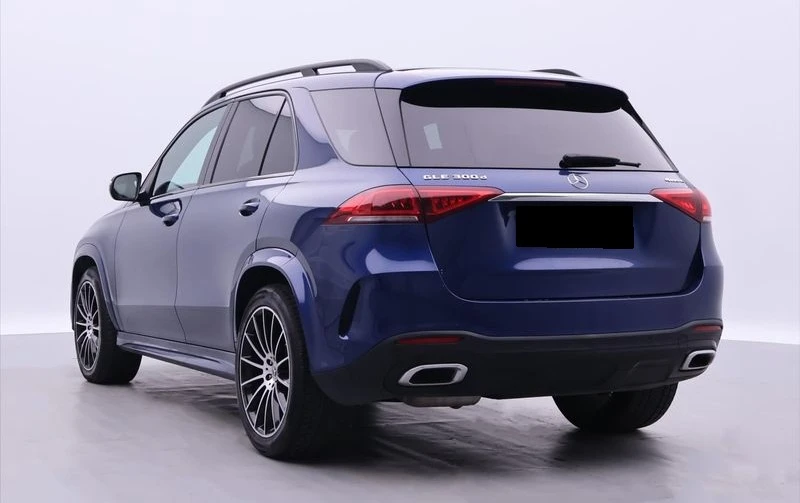 Mercedes-Benz GLE 300 d 4MATIC AMG-Line - изображение 3