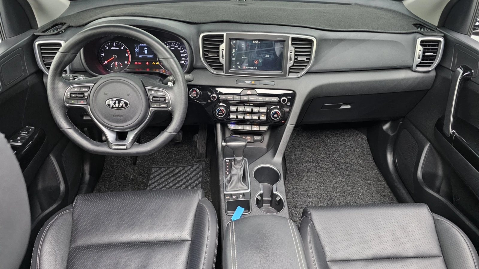 Kia Sportage 2.0 2WD NOBLESSE PLUS - изображение 7