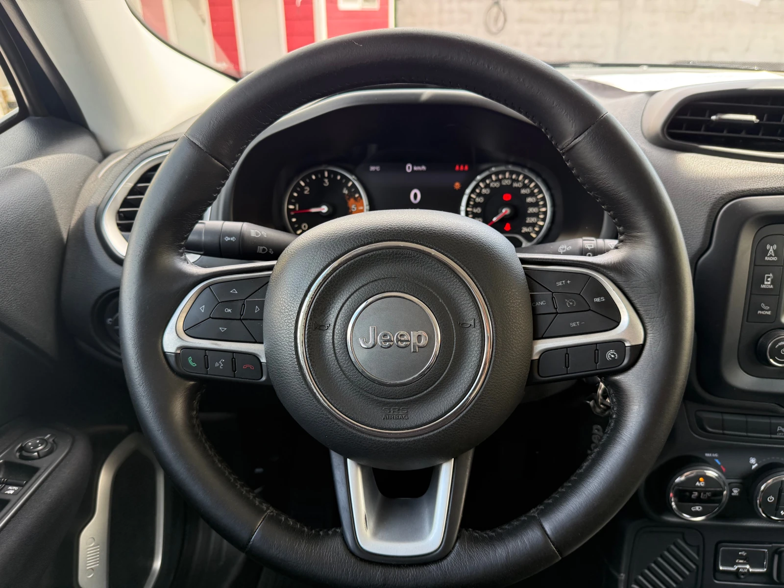 Jeep Renegade 1.6M-JET 16V DIESEL LIMITED !!!! ��� ��������� !!! | Mobile.bg � ����������� 12