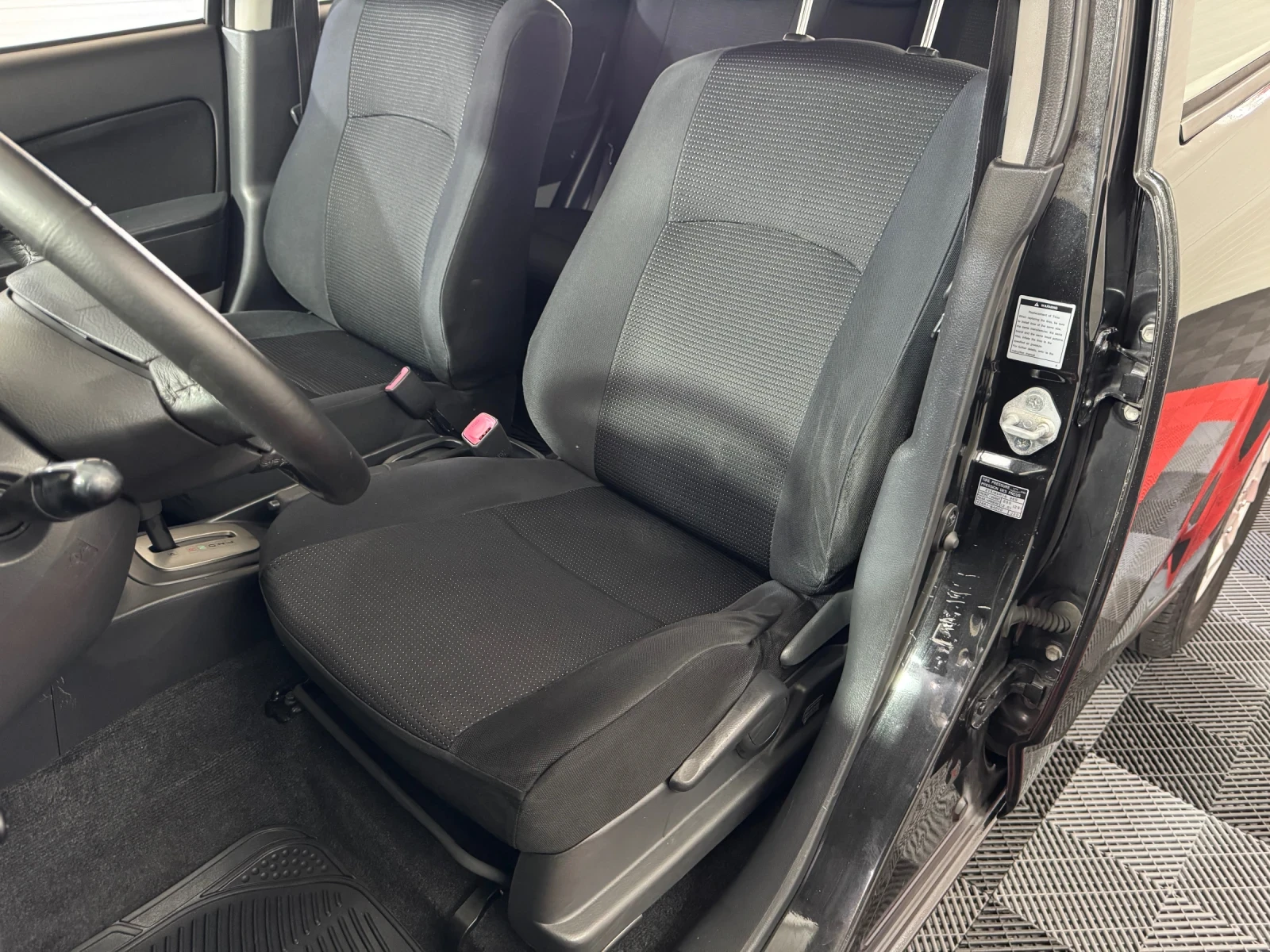 Daihatsu Terios 1.5 i - ГАЗ | АВТОМАТИК | 4х4 | БАВНИ+ БЛОКАЖ, снимка 15 - Автомобили и джипове - 55224777