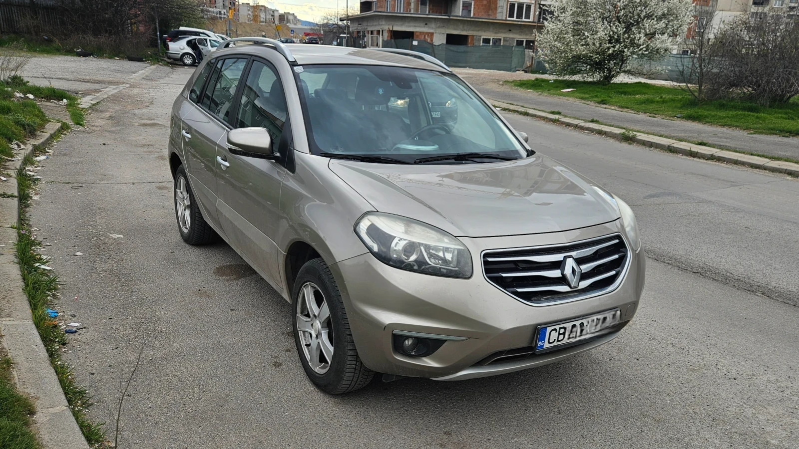 Renault Koleos 4x4, 150HP, фейслифт, снимка 4 - Автомобили и джипове - 56265996