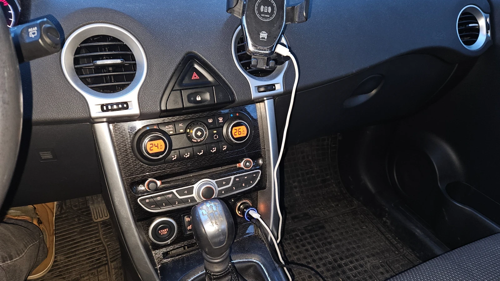 Renault Koleos 4x4, 150HP, фейслифт, снимка 11 - Автомобили и джипове - 56265996