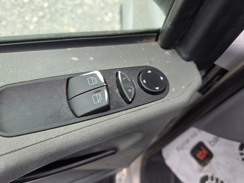 Mercedes-Benz Vito 3.0 CDI, V6, Клима, снимка 12 - Бусове и автобуси - 49914648