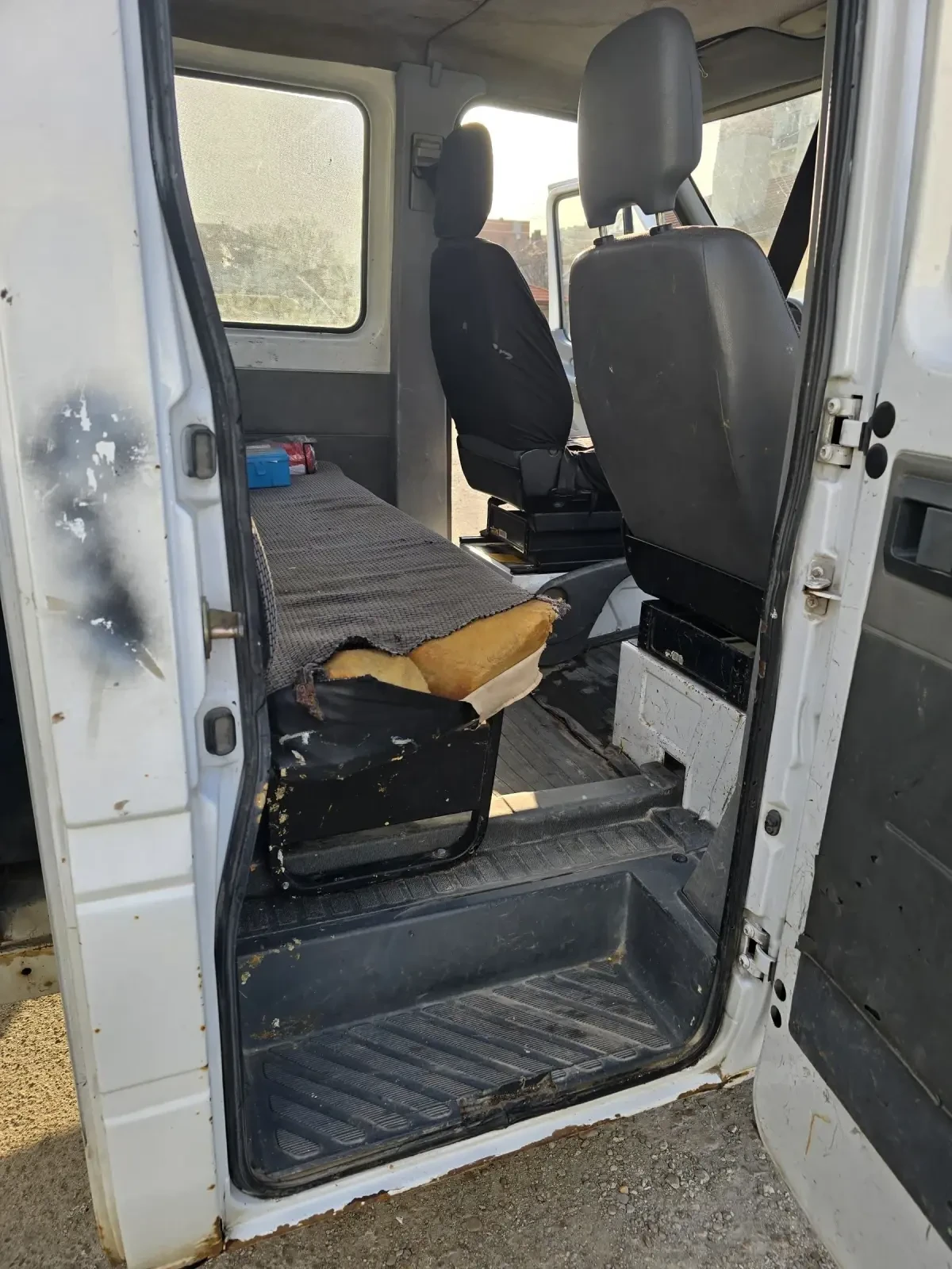 Mercedes-Benz 208, снимка 12 - Бусове и автобуси - 53781989