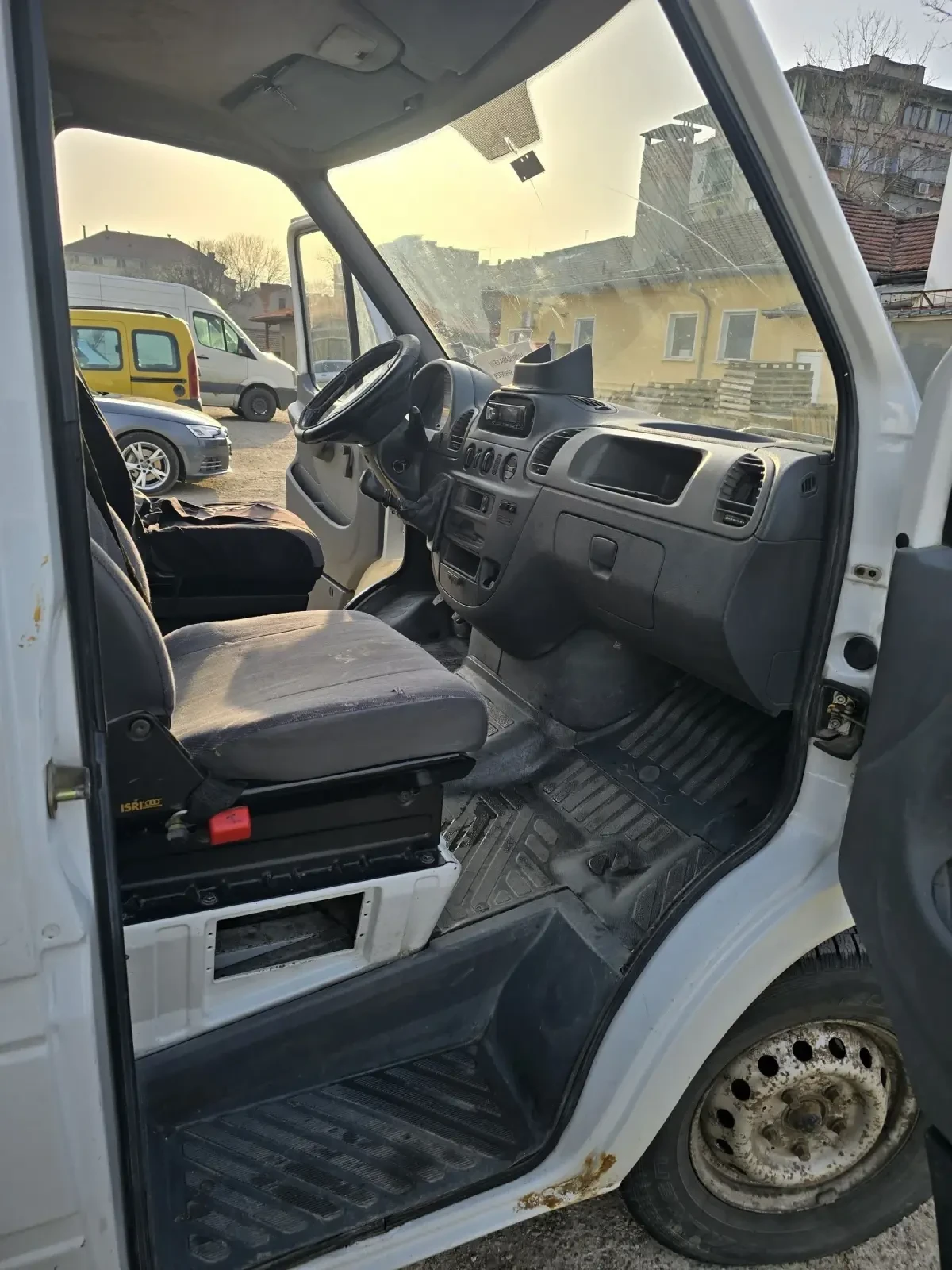 Mercedes-Benz 208, снимка 10 - Бусове и автобуси - 53781989