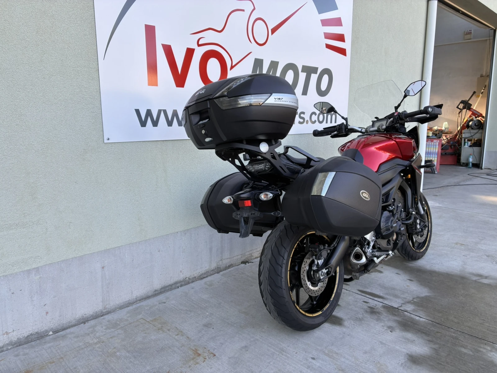 Yamaha Mt-09 Tracer-ABS!, снимка 4 - Мотоциклети и мототехника - 56370208