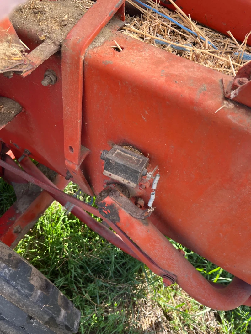 Балировачка New Holland 270, снимка 6 - Селскостопанска техника - 52594885