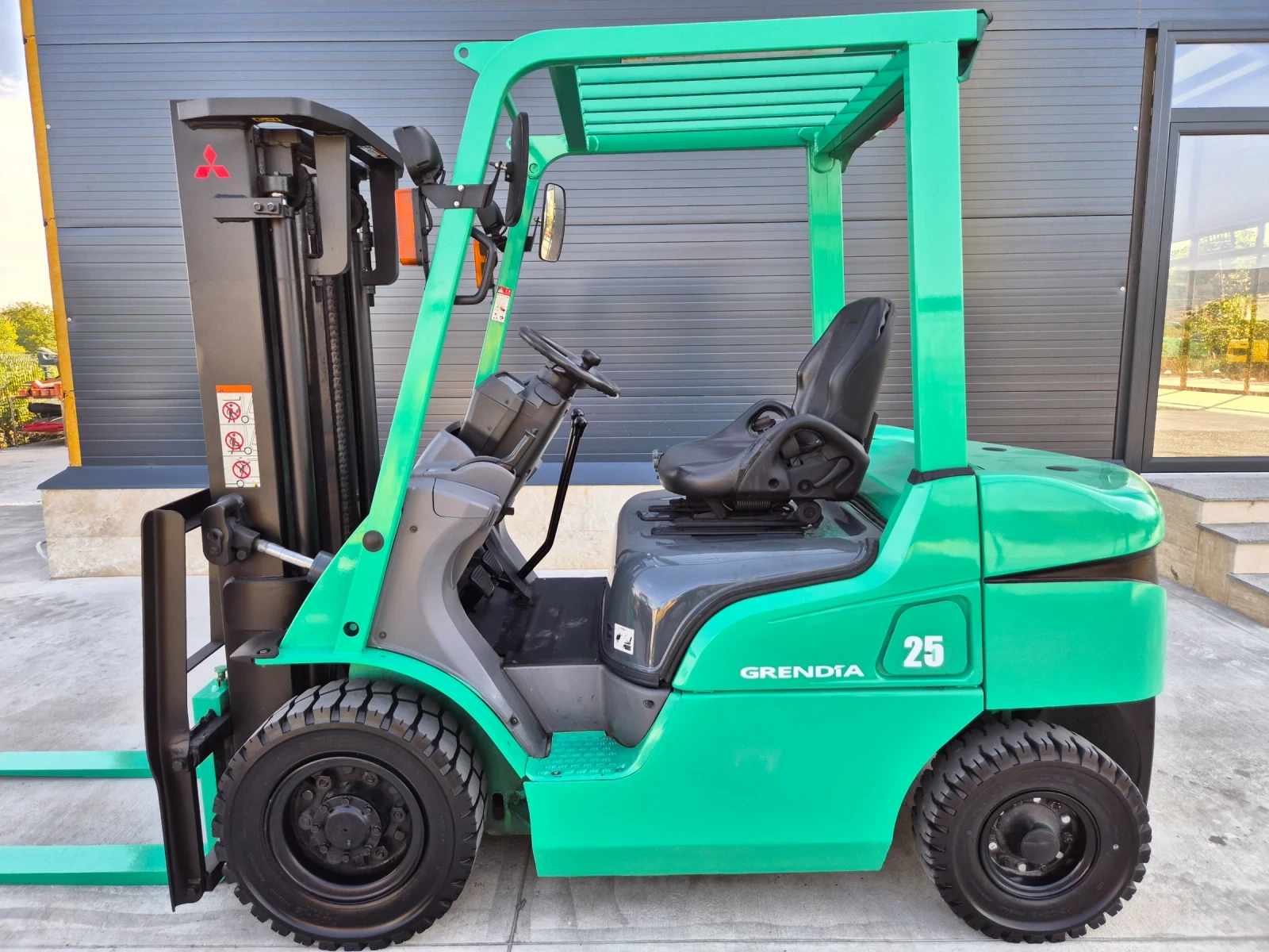  Mitsubishi 2.5  /   ! | Mobile.bg   2