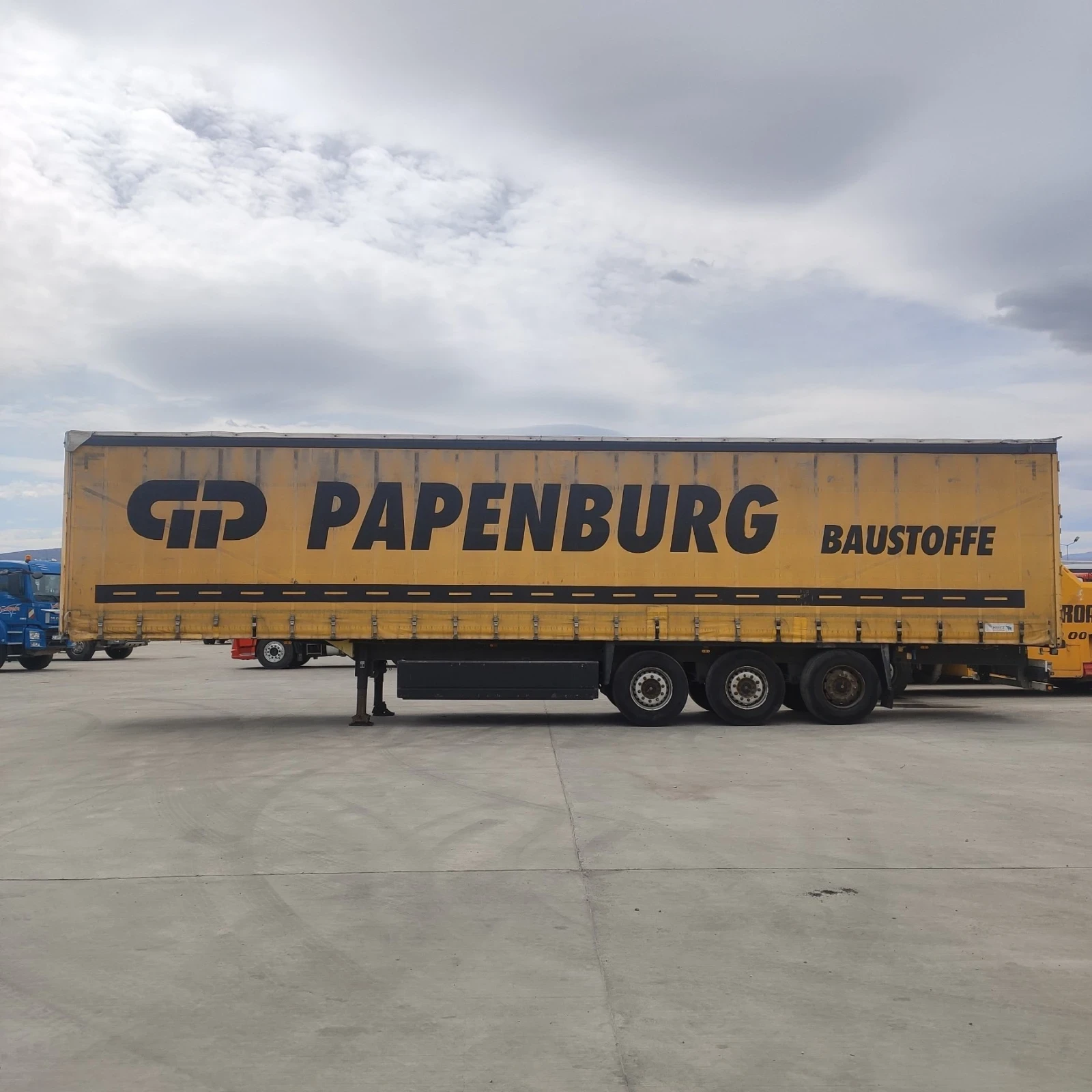  Schmitz | Mobile.bg   4