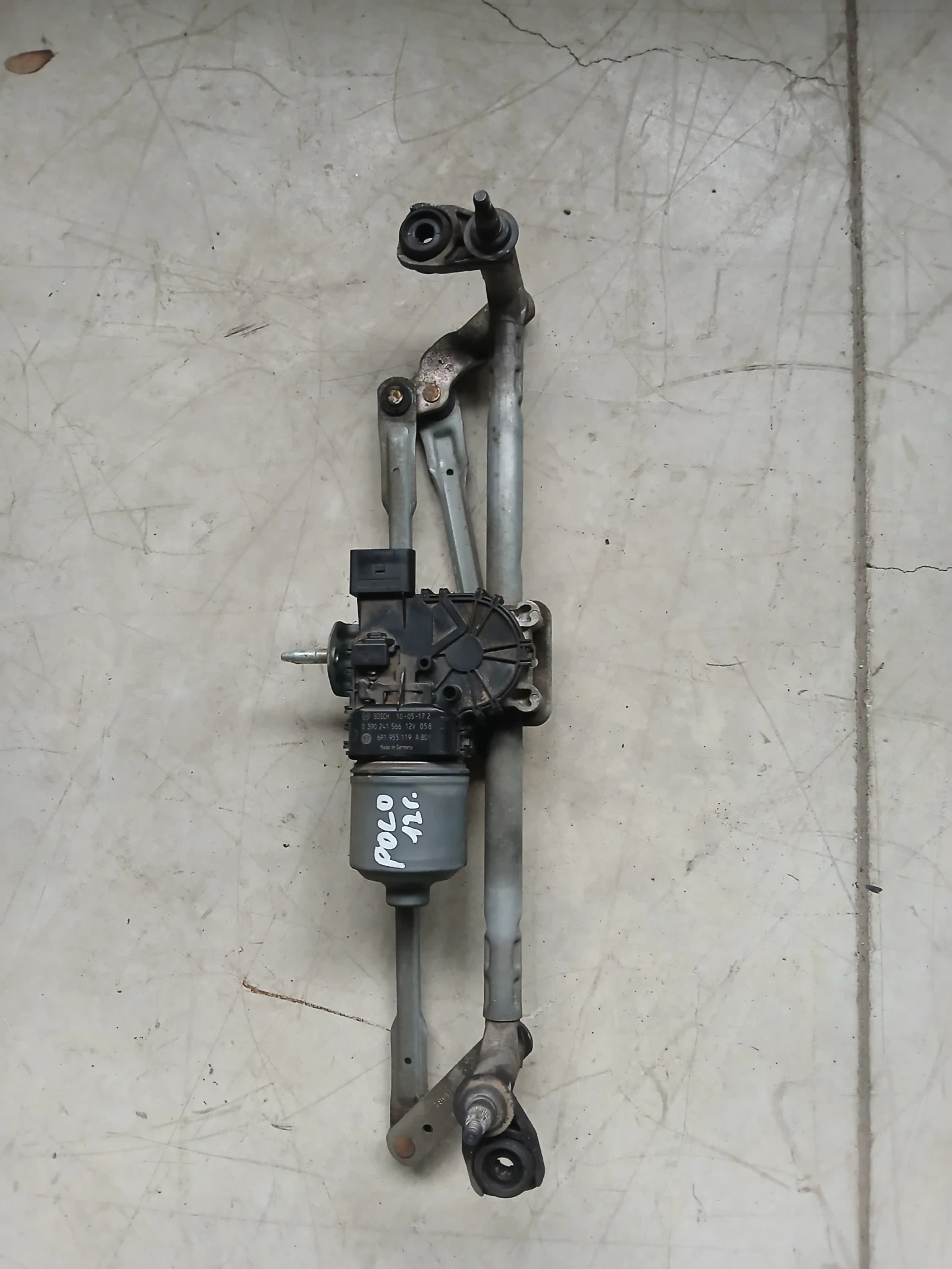 6R1 955 119 A моторче с механизъм чистачки VW Polo 2012г  3 397 021 278