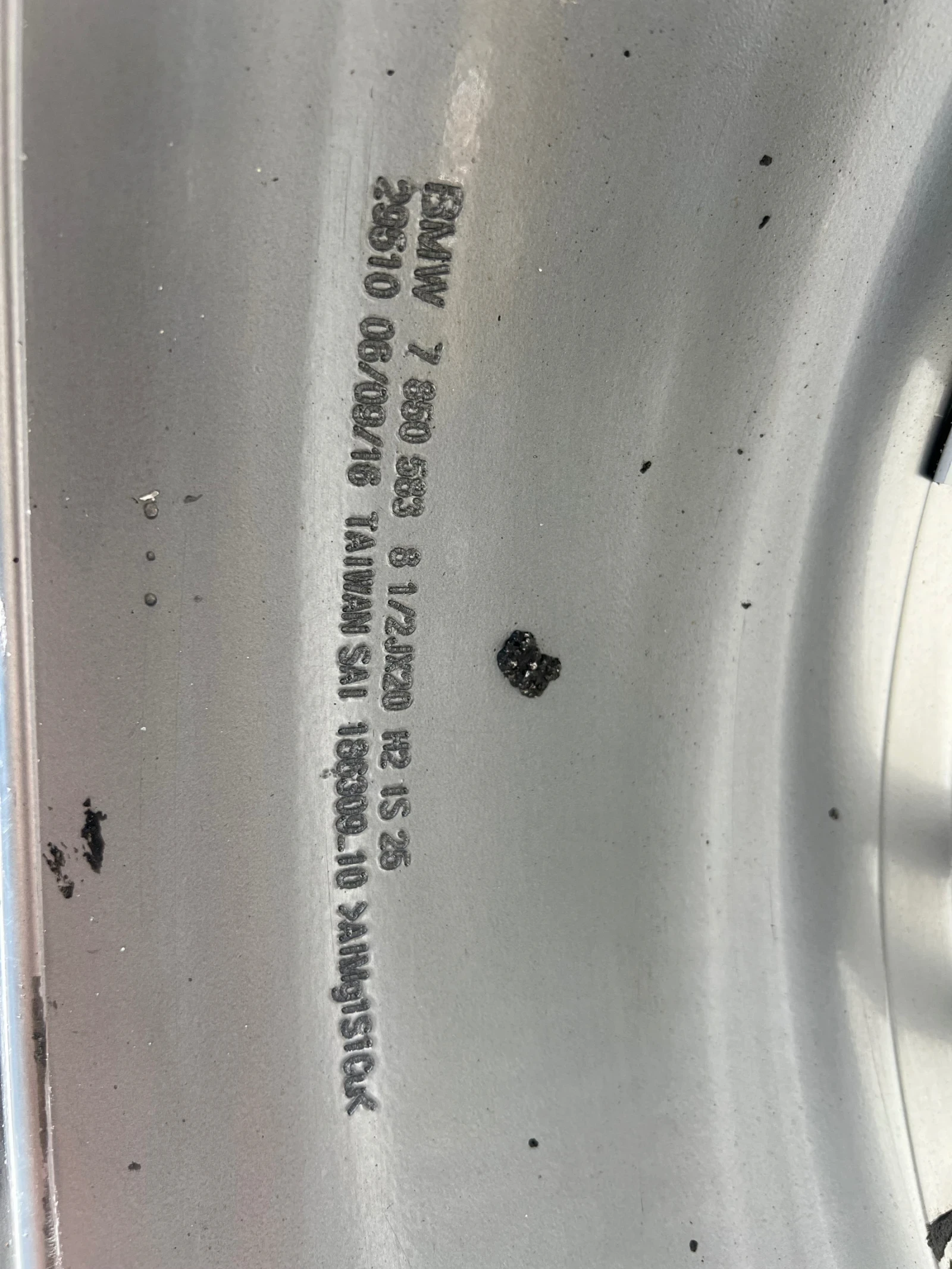    275/35R20  BMW 740 | Mobile.bg   14