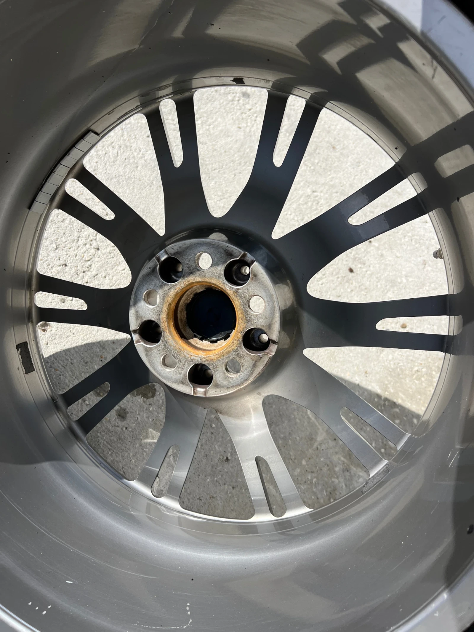    275/35R20  BMW 740 | Mobile.bg   15