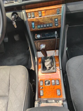 Mercedes-Benz 124 E200 coupe 136кс 1996г, снимка 11