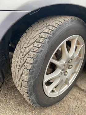 Toyota Avensis - 2500 € / 4889.57 лв. - 61824359 5