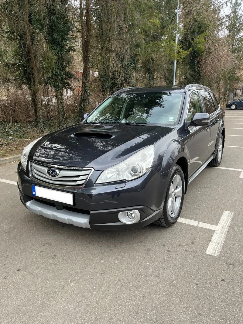 Subaru Outback, снимка 1 - Автомобили и джипове - 46502978