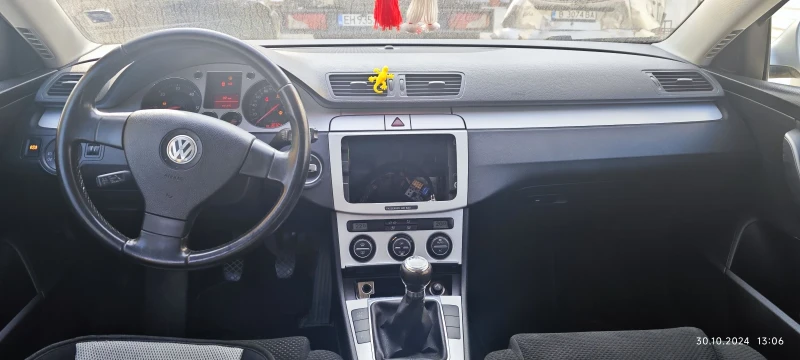 VW Passat B6, снимка 7 - Автомобили и джипове - 47777472