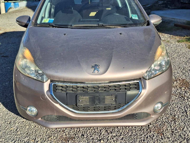 Peugeot 208 1.2 VTi 82, снимка 6 - Автомобили и джипове - 47922017