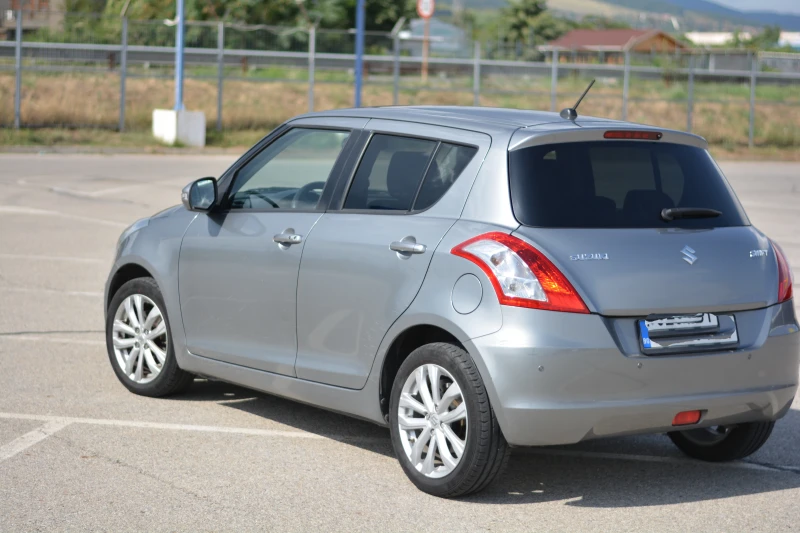 Suzuki Swift, снимка 3 - Автомобили и джипове - 49334656