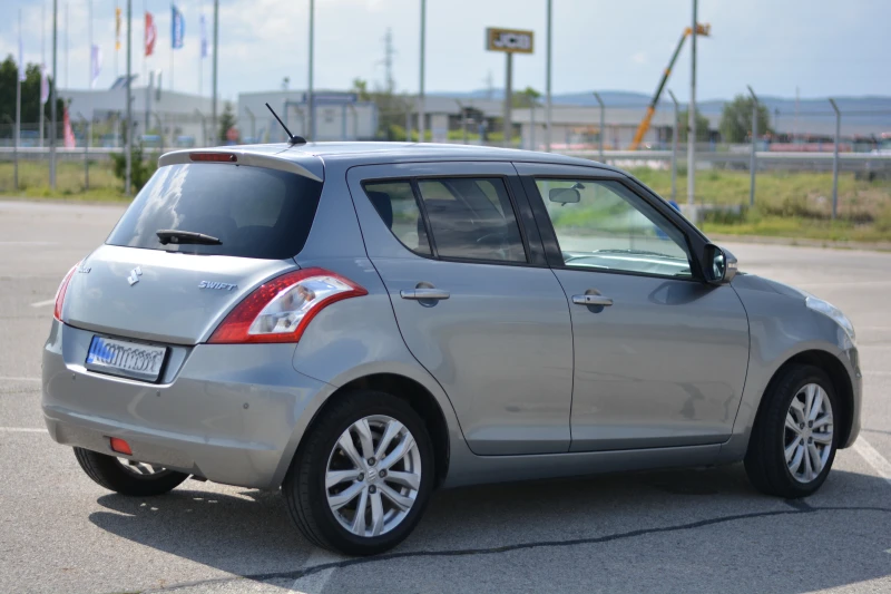 Suzuki Swift, снимка 1 - Автомобили и джипове - 49334656