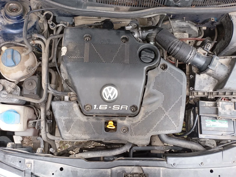 VW Golf, снимка 4 - Автомобили и джипове - 52191902