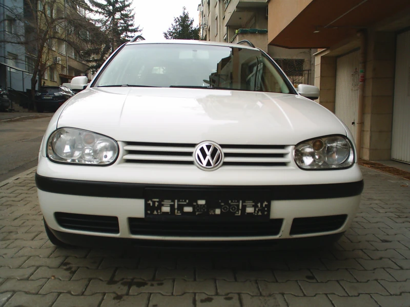 VW Golf 1.9 TDI 101k.c., снимка 14 - Автомобили и джипове - 53222651