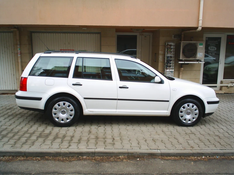 VW Golf 1.9 TDI 101k.c., снимка 3 - Автомобили и джипове - 53222651