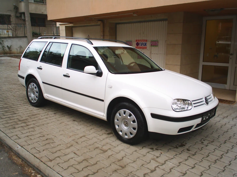 VW Golf 1.9 TDI 101k.c., снимка 16 - Автомобили и джипове - 53222651