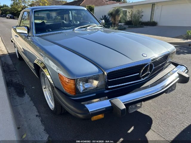 Mercedes-Benz SLC 450 1978, снимка 1 - Автомобили и джипове - 48895638