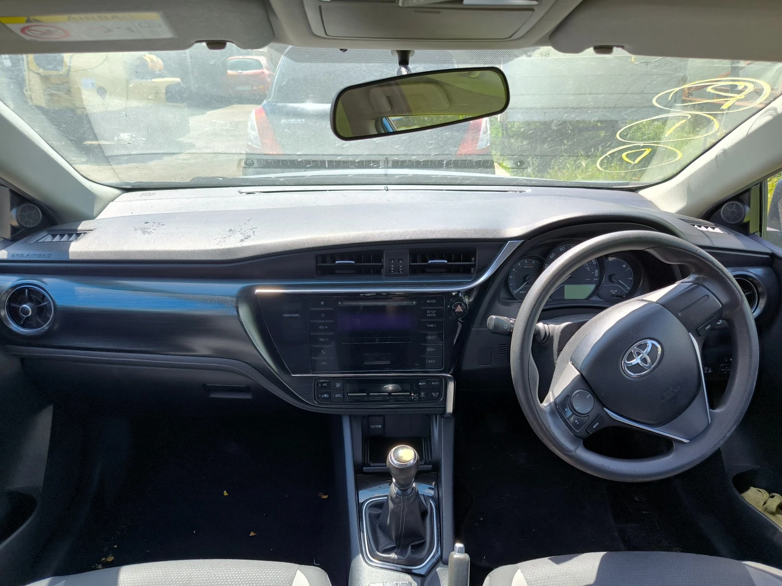 Toyota Auris 1.4tdi - изображение 5