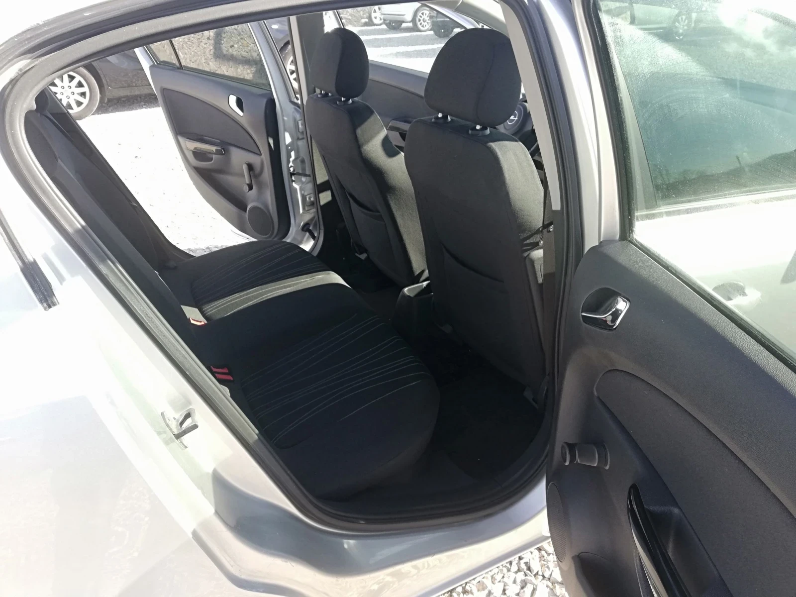 Opel Corsa 1.3m-jet 75 | Mobile.bg   12