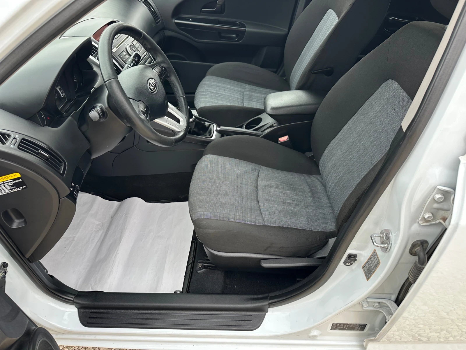 Kia Ceed 1.6/FACELIFT//2011г//6ск//EURO5B - изображение 9