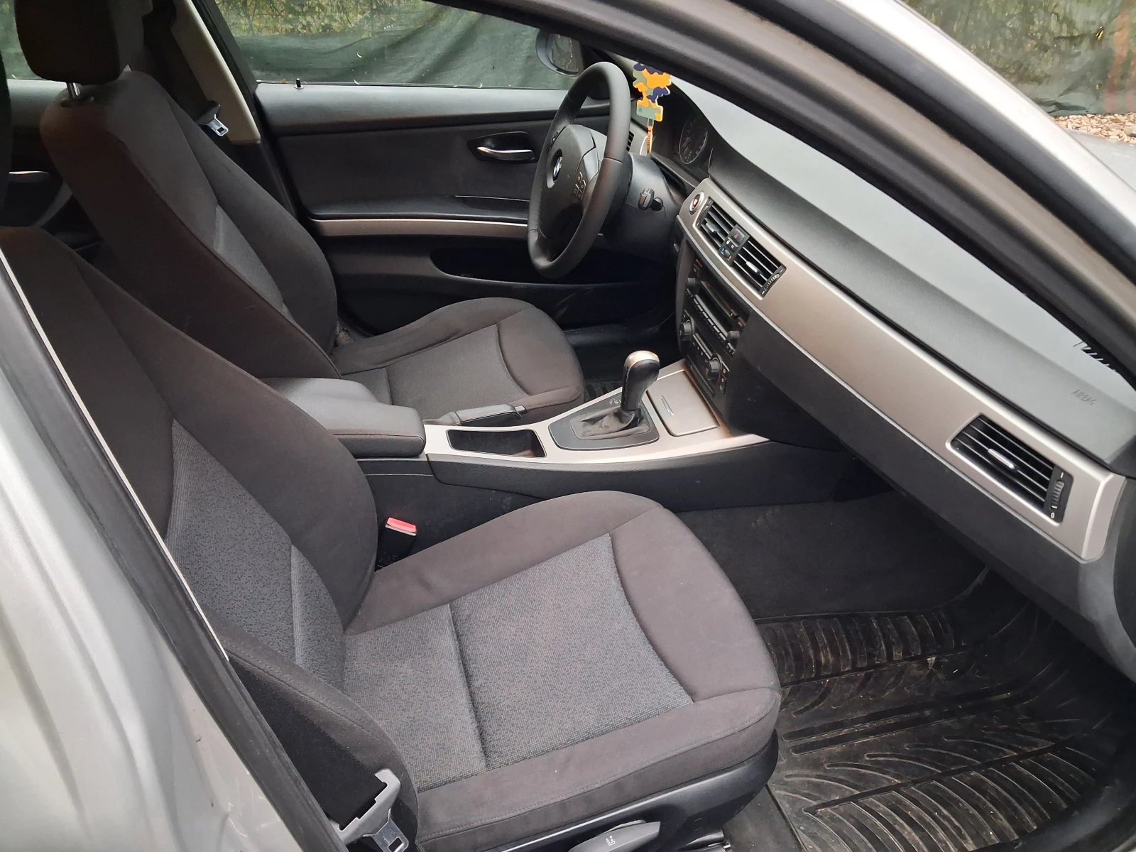 BMW 320 2.0d/163кс/Аvtomat - изображение 8