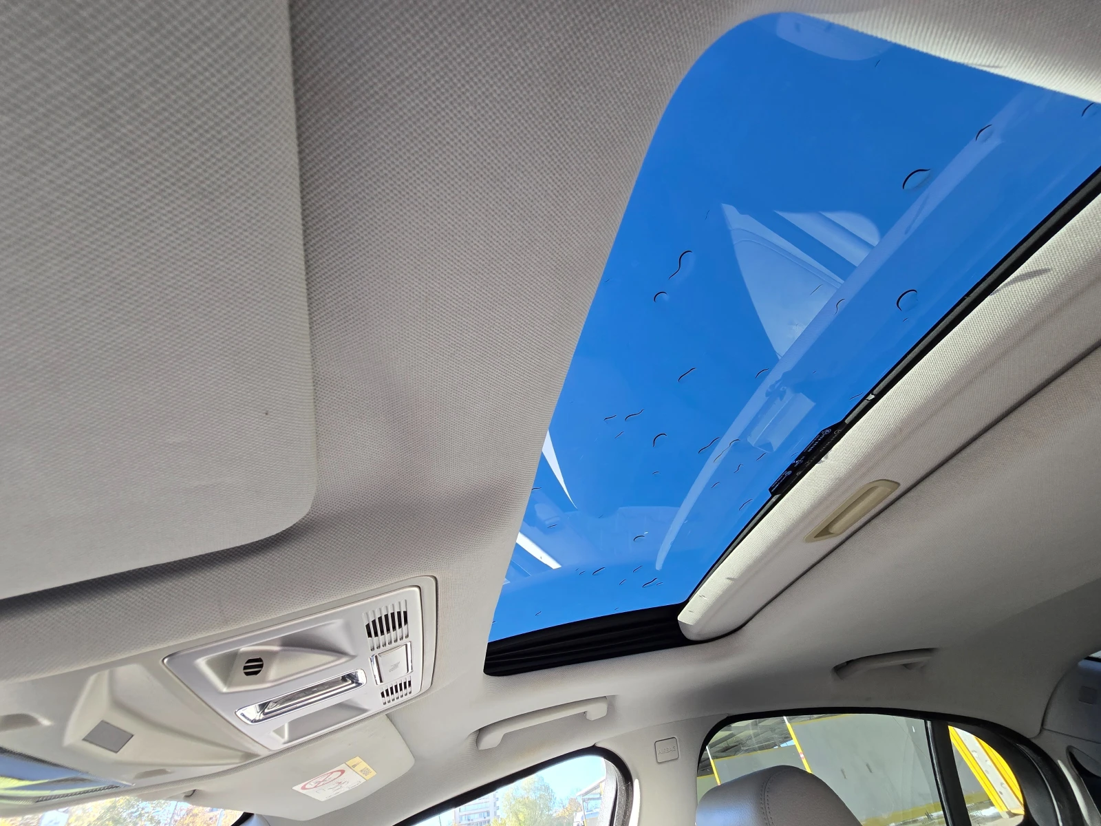 Jaguar Xf 2.2D | Mobile.bg   17