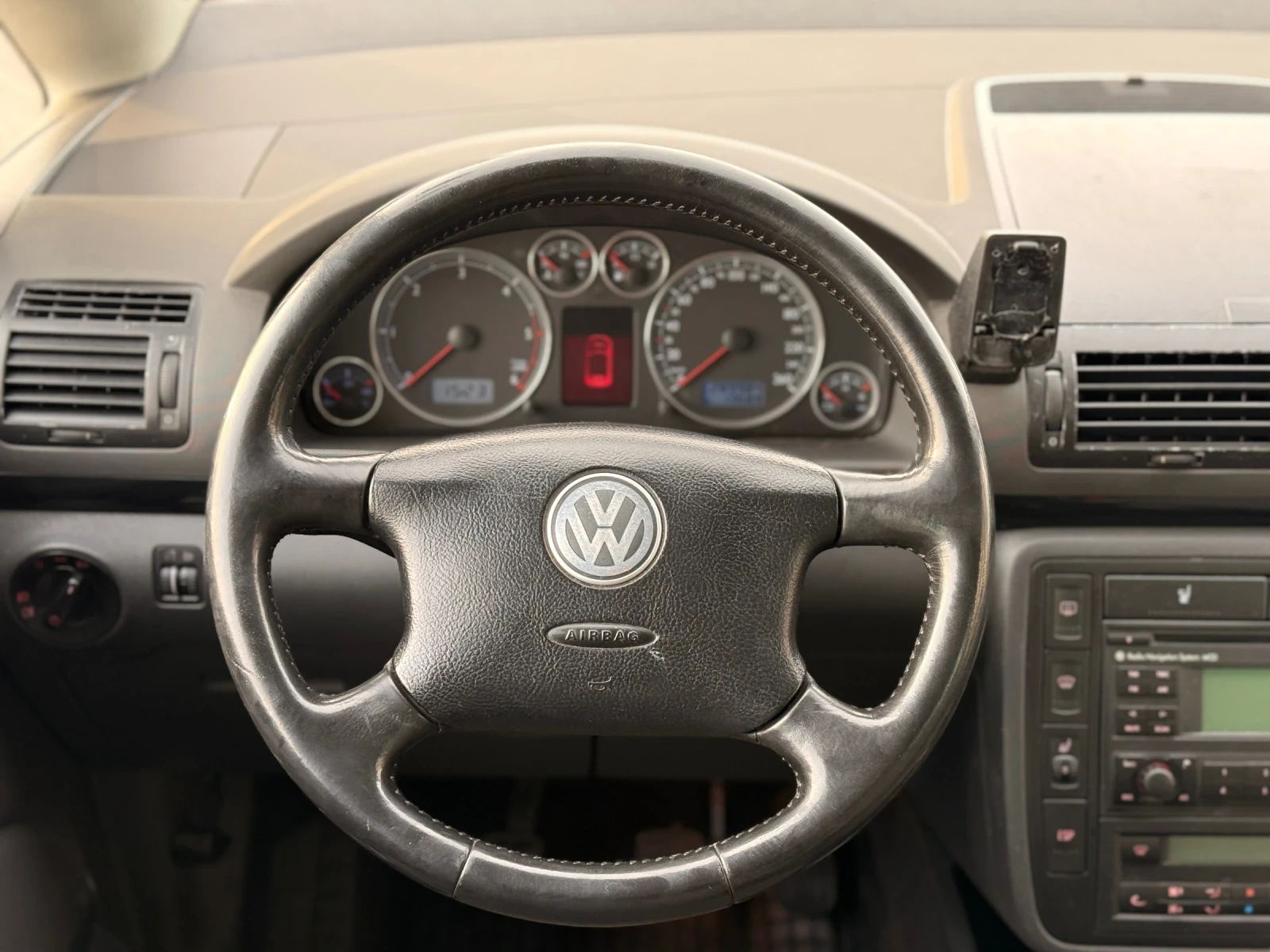 VW Sharan 2.0 tdi  Facelift   | Mobile.bg   7