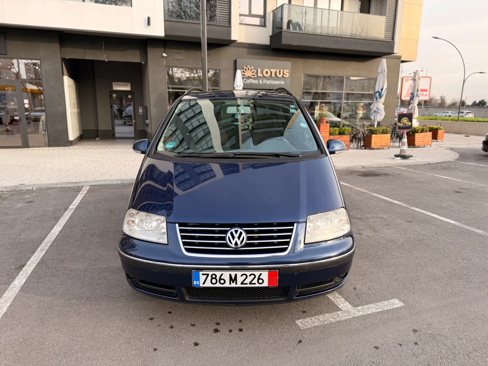 VW Sharan 2.0 tdi  Facelift   | Mobile.bg   3